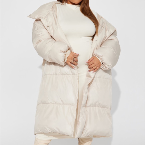 Outdoor feels puffer coat - Picture 3 of 6
